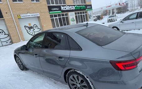 Audi A4, 2019 год, 2 450 000 рублей, 4 фотография