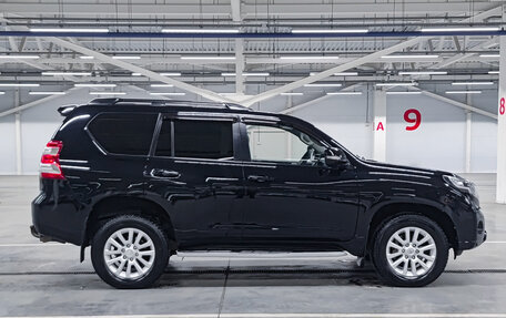 Toyota Land Cruiser Prado 150 рестайлинг 2, 2014 год, 2 957 000 рублей, 5 фотография