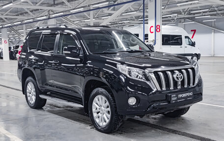 Toyota Land Cruiser Prado 150 рестайлинг 2, 2014 год, 2 957 000 рублей, 3 фотография