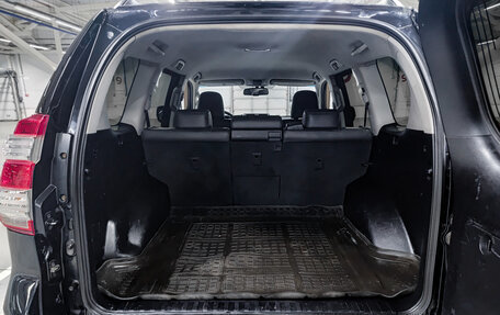 Toyota Land Cruiser Prado 150 рестайлинг 2, 2014 год, 2 957 000 рублей, 12 фотография