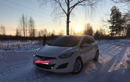 Hyundai i30 II рестайлинг, 2012 год, 950 000 рублей, 4 фотография