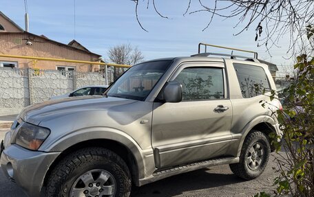 Mitsubishi Pajero III рестайлинг, 2005 год, 1 300 000 рублей, 4 фотография