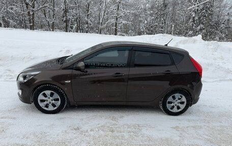 Hyundai Solaris II рестайлинг, 2016 год, 1 050 000 рублей, 5 фотография