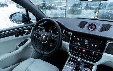 Porsche Macan I рестайлинг, 2025 год, 12 495 000 рублей, 8 фотография