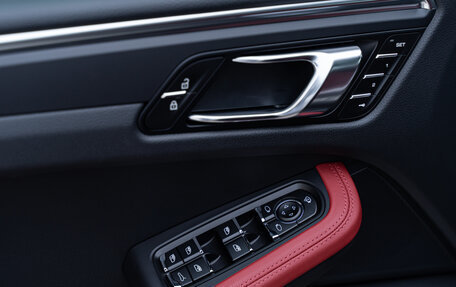 Porsche Macan I рестайлинг, 2025 год, 12 500 000 рублей, 15 фотография