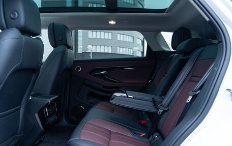 Land Rover Range Rover Evoque II, 2025 год, 6 950 000 рублей, 10 фотография