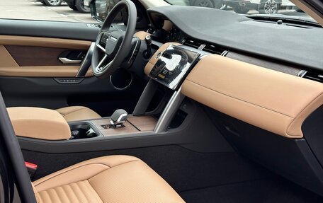 Land Rover Discovery Sport I рестайлинг, 2025 год, 7 190 000 рублей, 15 фотография