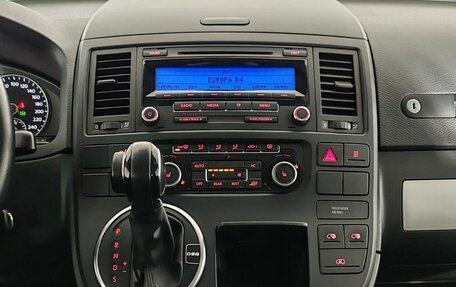 Volkswagen Multivan T5, 2011 год, 2 400 000 рублей, 11 фотография