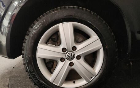 Volkswagen Multivan T5, 2011 год, 2 400 000 рублей, 26 фотография