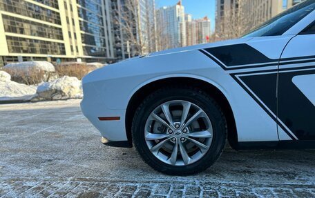 Dodge Challenger III рестайлинг 2, 2022 год, 6 750 000 рублей, 11 фотография