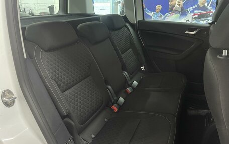 Skoda Yeti I рестайлинг, 2016 год, 1 600 000 рублей, 10 фотография