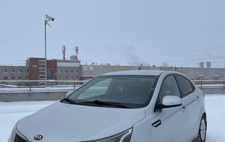 KIA Rio III рестайлинг, 2013 год, 1 050 000 рублей, 1 фотография