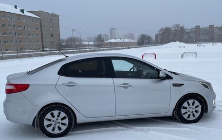 KIA Rio III рестайлинг, 2013 год, 1 050 000 рублей, 6 фотография