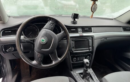 Skoda Superb III рестайлинг, 2008 год, 713 000 рублей, 8 фотография