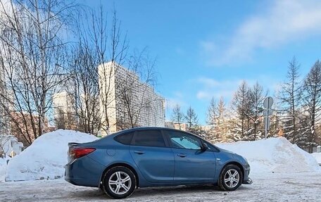 Opel Astra J, 2013 год, 1 085 000 рублей, 4 фотография