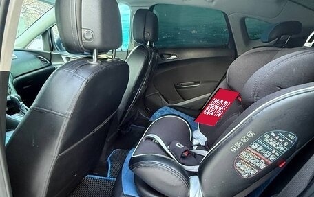 Opel Astra J, 2013 год, 1 085 000 рублей, 16 фотография