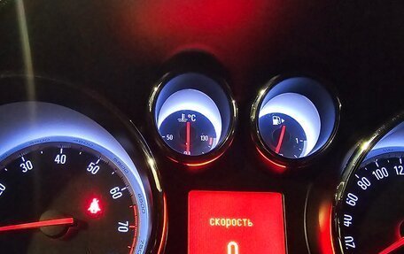 Opel Astra J, 2010 год, 610 000 рублей, 7 фотография