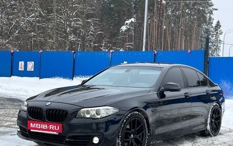 BMW 5 серия, 2013 год, 1 465 000 рублей, 4 фотография