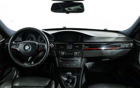 BMW 3 серия, 2005 год, 1 499 000 рублей, 13 фотография