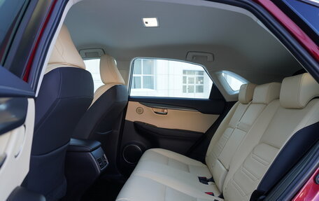 Lexus NX I, 2018 год, 3 730 000 рублей, 7 фотография