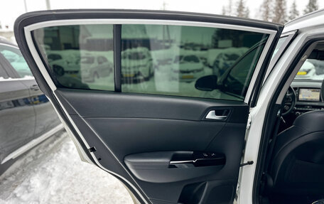 KIA Sportage IV рестайлинг, 2018 год, 2 490 000 рублей, 29 фотография