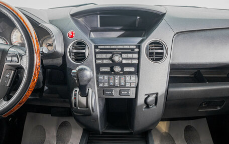 Honda Pilot III рестайлинг, 2011 год, 2 049 000 рублей, 19 фотография