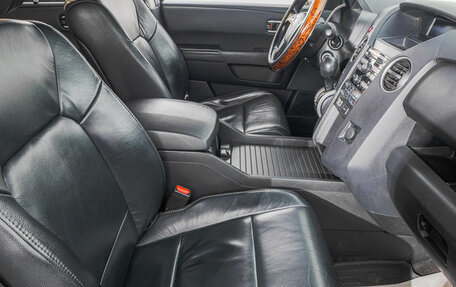 Honda Pilot III рестайлинг, 2011 год, 2 049 000 рублей, 24 фотография