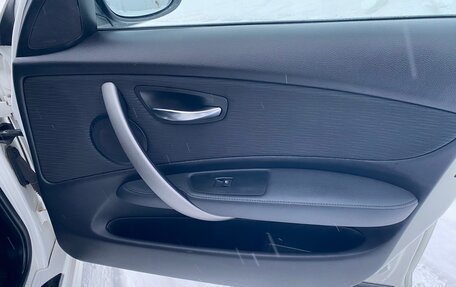 BMW 1 серия, 2011 год, 1 111 000 рублей, 16 фотография