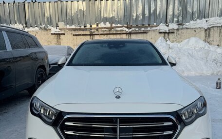 Mercedes-Benz E-Класс, 2024 год, 7 150 000 рублей, 3 фотография