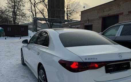 Mercedes-Benz E-Класс, 2024 год, 7 150 000 рублей, 2 фотография