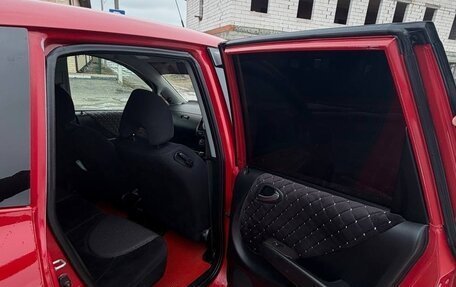 Honda Fit III, 2003 год, 750 000 рублей, 7 фотография