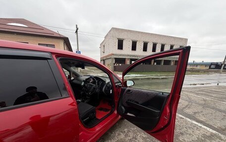 Honda Fit III, 2003 год, 750 000 рублей, 5 фотография