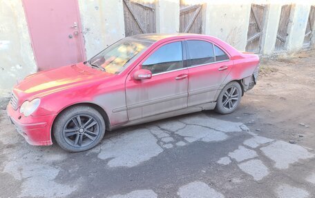 Mercedes-Benz C-Класс, 2001 год, 250 000 рублей, 3 фотография