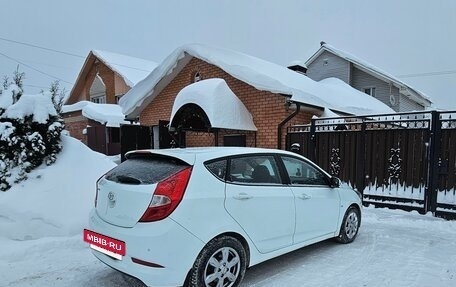 Hyundai Solaris II рестайлинг, 2016 год, 1 350 000 рублей, 4 фотография