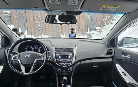 Hyundai Solaris II рестайлинг, 2016 год, 1 350 000 рублей, 10 фотография