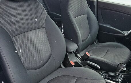 Hyundai Solaris II рестайлинг, 2016 год, 1 350 000 рублей, 13 фотография