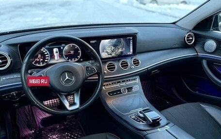 Mercedes-Benz E-Класс, 2017 год, 3 299 000 рублей, 12 фотография