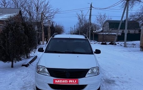 Renault Logan I, 2010 год, 370 000 рублей, 2 фотография