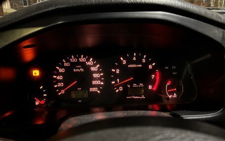 Nissan Primera II рестайлинг, 1998 год, 180 000 рублей, 14 фотография