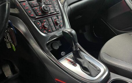 Opel Astra J, 2011 год, 642 000 рублей, 19 фотография