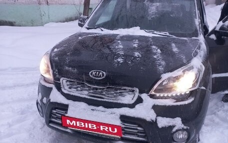 KIA Soul I рестайлинг, 2013 год, 1 000 000 рублей, 2 фотография