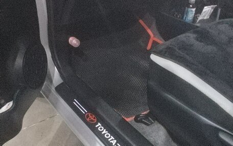 Toyota Vitz, 2014 год, 1 000 000 рублей, 8 фотография