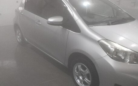 Toyota Vitz, 2014 год, 1 000 000 рублей, 3 фотография