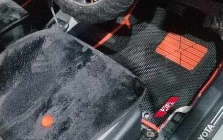 Toyota Vitz, 2014 год, 1 000 000 рублей, 15 фотография