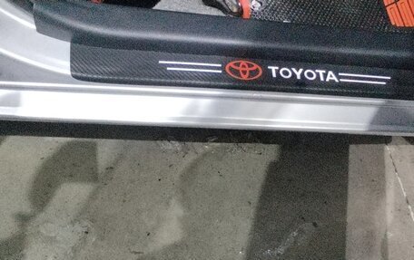 Toyota Vitz, 2014 год, 1 000 000 рублей, 13 фотография