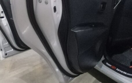 Toyota Vitz, 2014 год, 1 000 000 рублей, 29 фотография