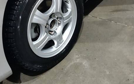 Toyota Vitz, 2014 год, 1 000 000 рублей, 31 фотография