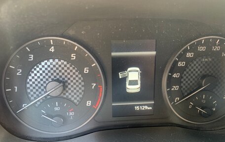 Hyundai Solaris II рестайлинг, 2022 год, 1 600 000 рублей, 7 фотография