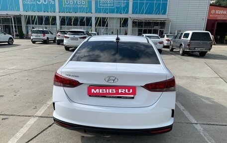Hyundai Solaris II рестайлинг, 2022 год, 1 600 000 рублей, 16 фотография