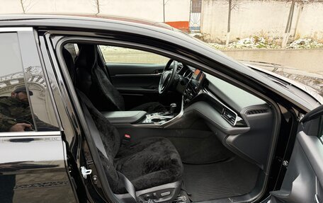 Toyota Camry, 2022 год, 3 300 000 рублей, 6 фотография